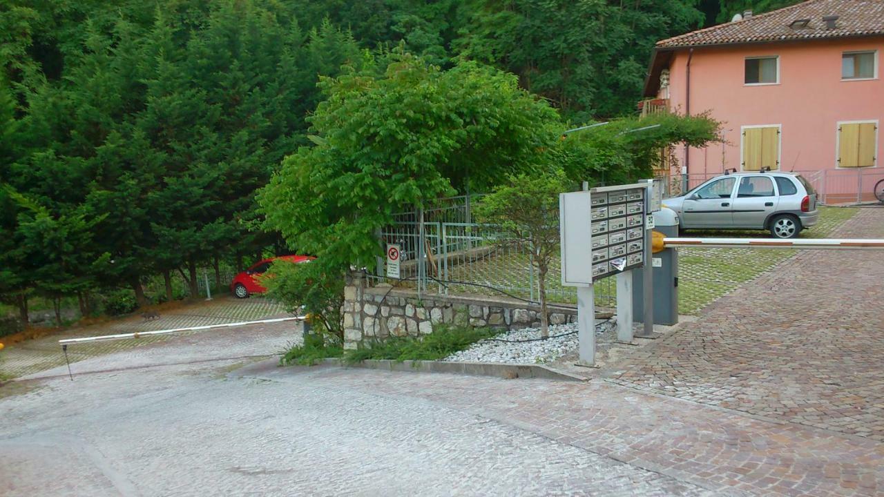 Appartamento Angi - Lago & Vacanza Attiva Рива-дель-Гарда Экстерьер фото